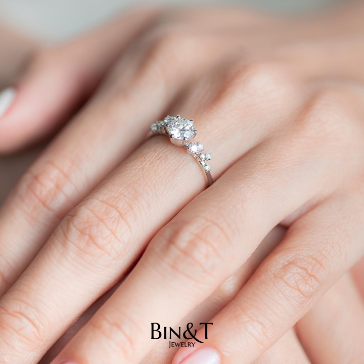 ROSÉ RING