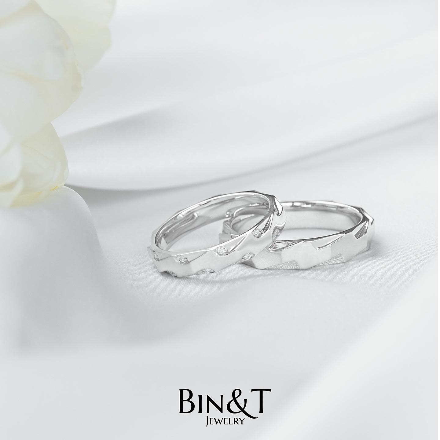 Ziczac Wedding Bands