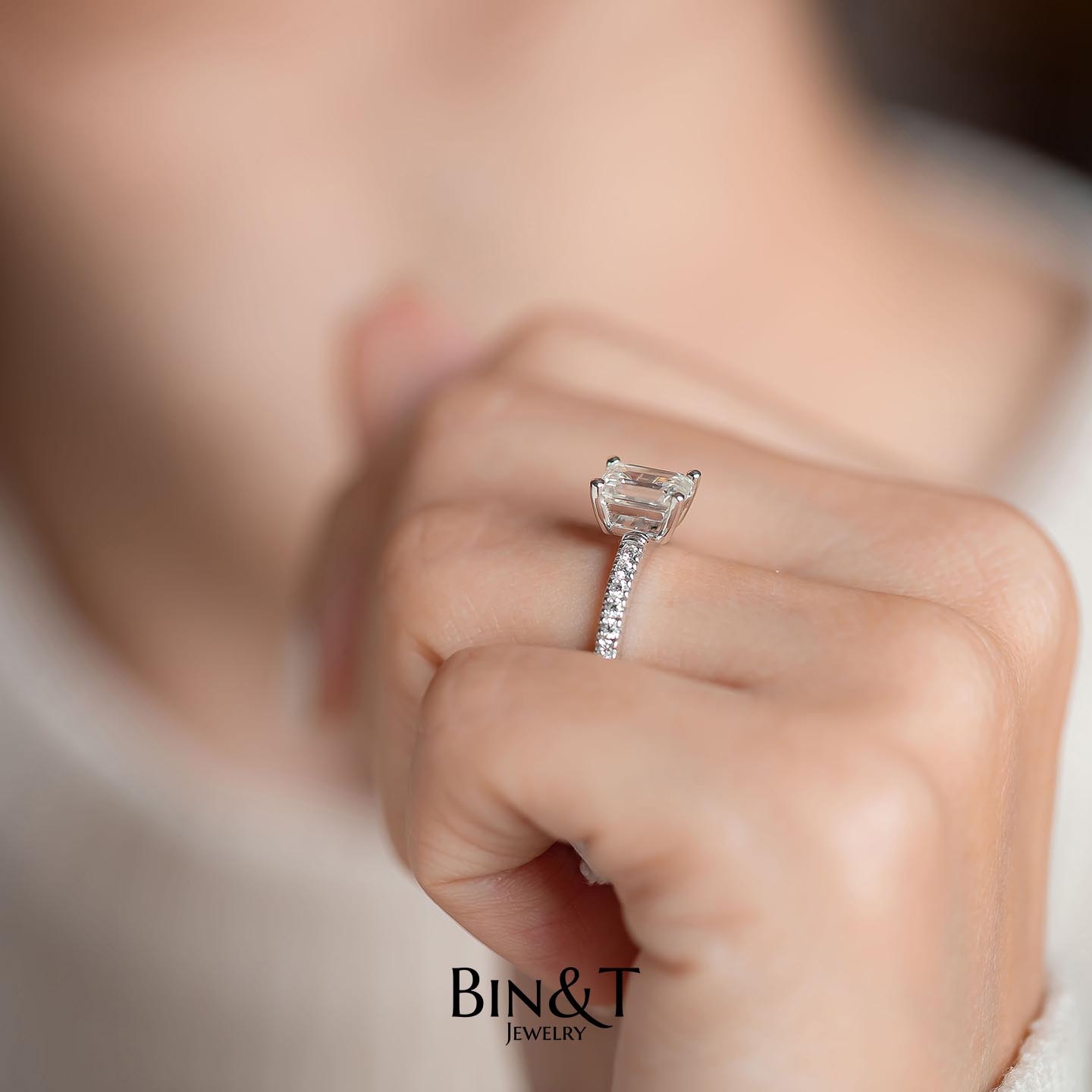 EMERALD CUT PAVE RING