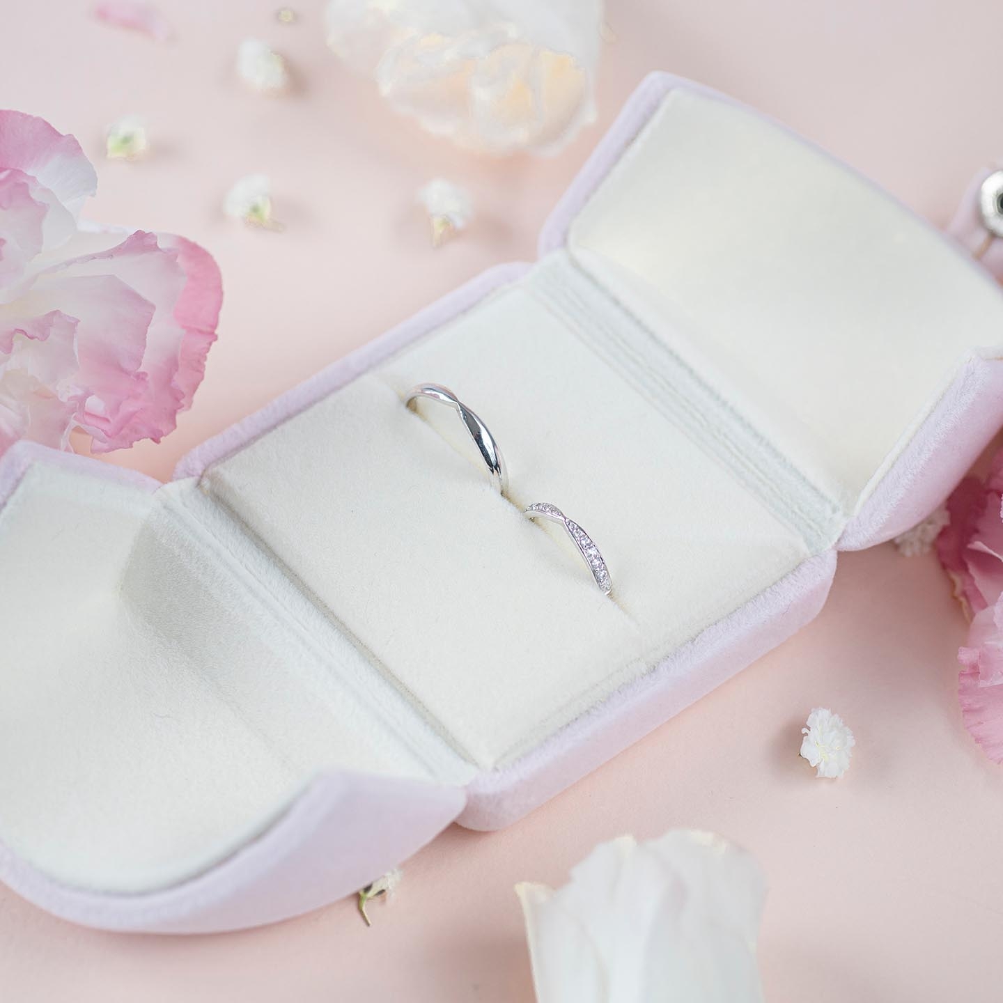 Ribbon Ver 1 Wedding Bands