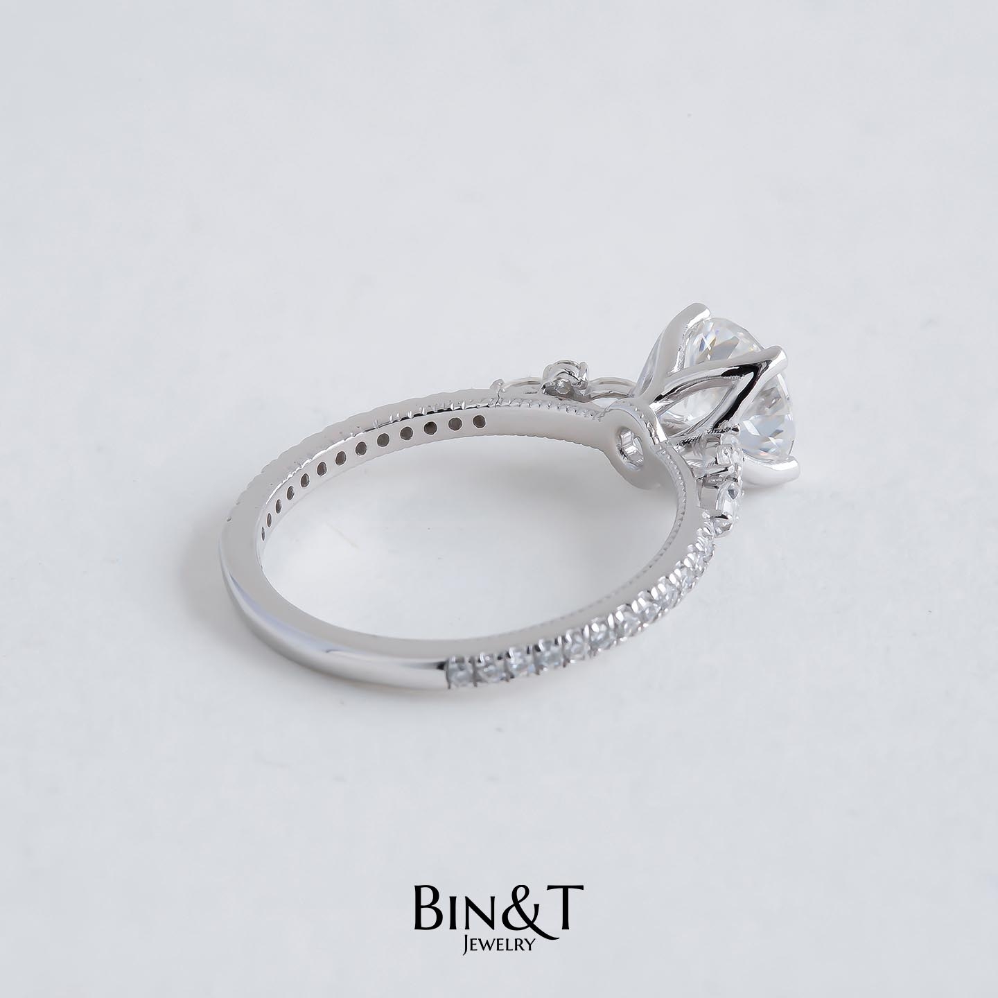 HANA- VINTAGE RING